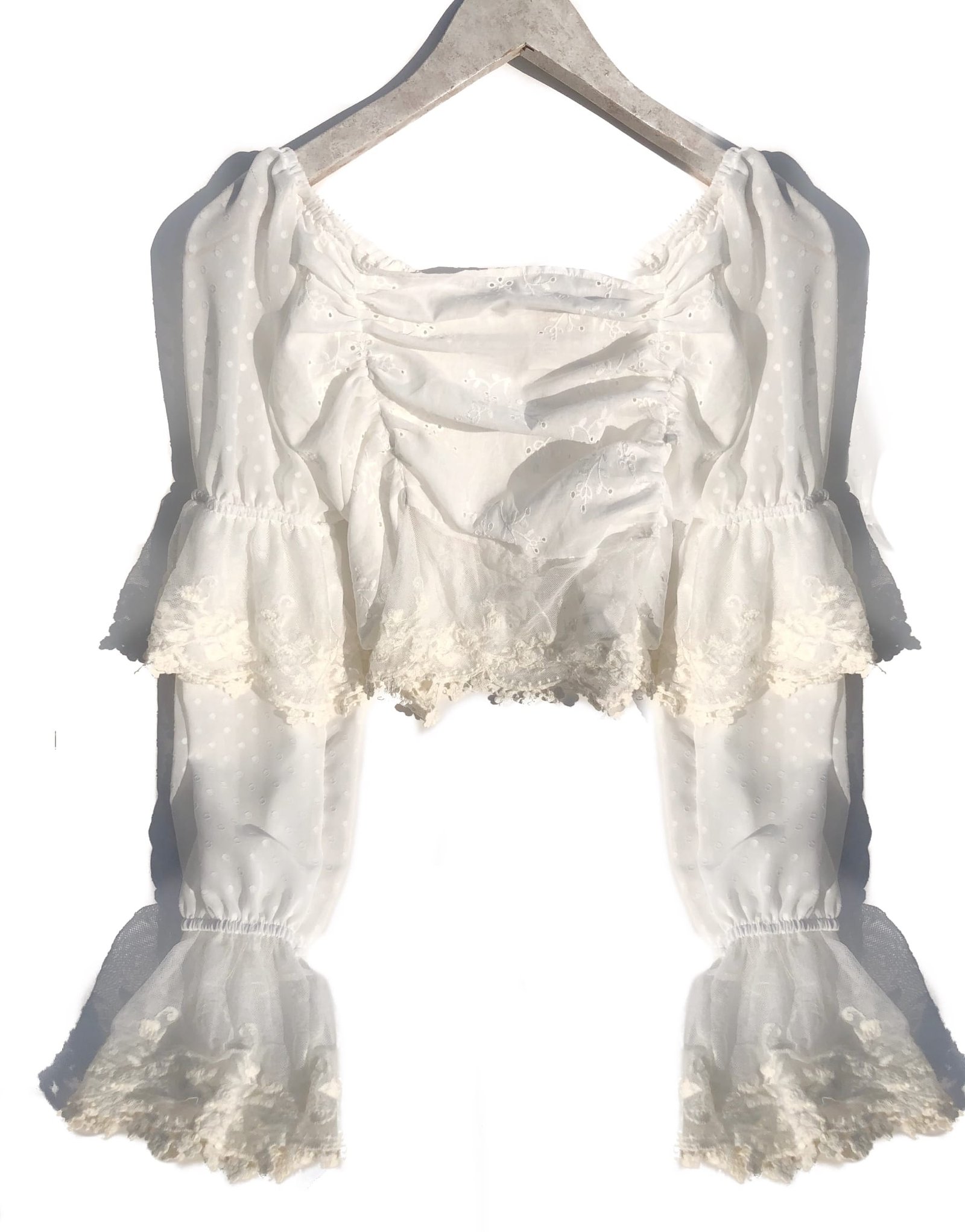 B80D995F-A685-40D9-8E49-99A3381BE637